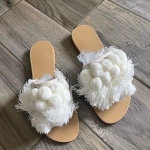 🔥New white Pom-Pom slides